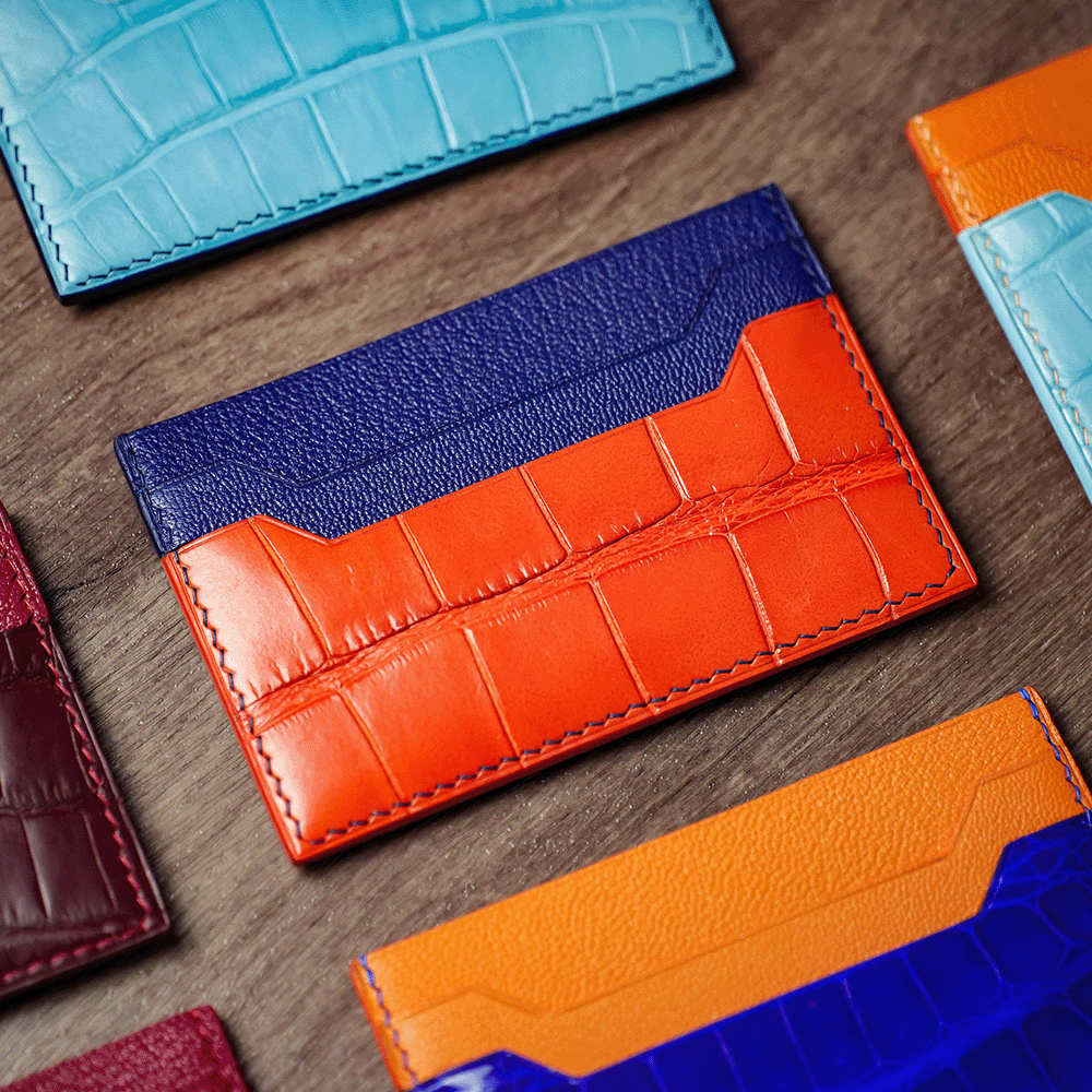 Intermediate Card Holder