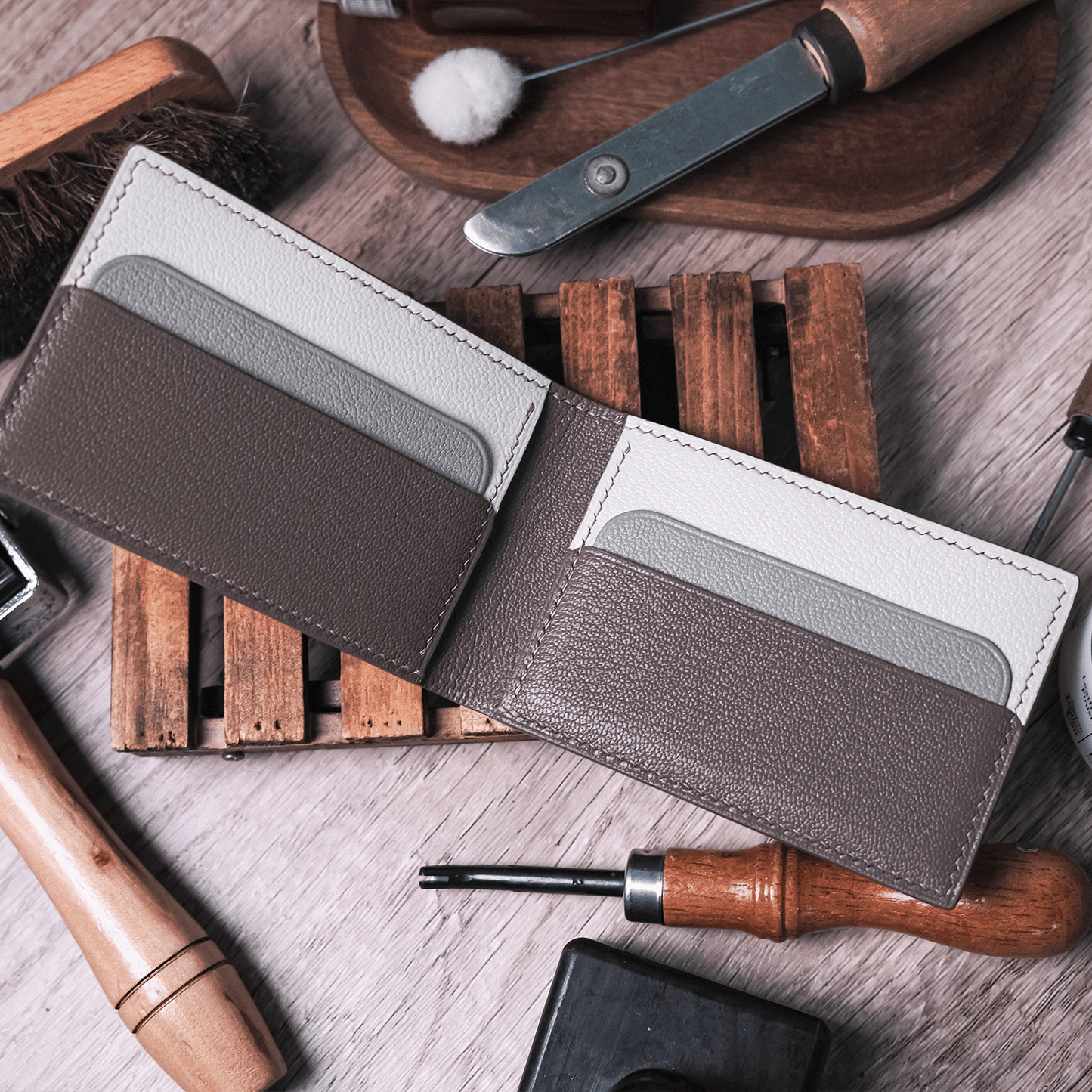 Slim fold card wallet